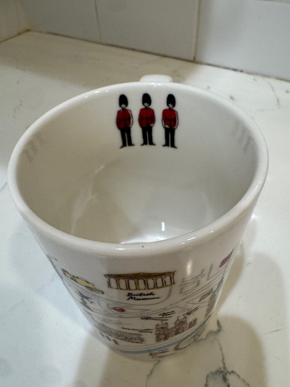 London Illustrated Ceramic Mug - White Travel Design - Picture 9 of 12